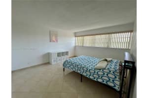 215 SE 3rd Ave APT 408C, Hallandale Beach, FL 33009, - MLS#A12015237