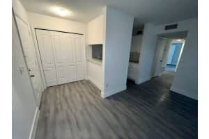 4561 W McNab Rd APT 17, Pompano Beach, FL 33069, - MLS#A12015273