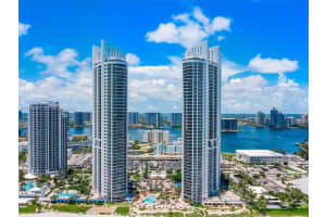 Trump Royale, 18201 Collins Ave APT 4009, Sunny Isles Beach, FL 33160, - MLS#A12015282