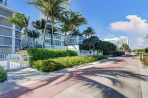 6515 Collins Ave APT 1107, Miami Beach, FL 33141, - MLS#A12015307