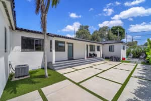 621 SW 33rd Ave #621, Miami, FL 33135, - MLS#A12015310