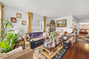 441 NW 2nd Ave, Deerfield Beach, FL 33441, - MLS#A12015318