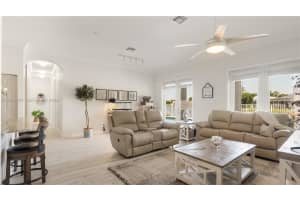 9463 Savannah Estates Dr, Wellington, FL 33467, - MLS#A12015327