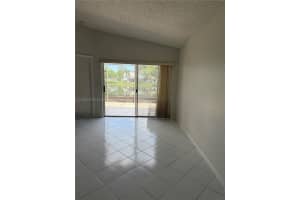 317 NW 109th Ave, Pembroke Pines, FL 33026, - MLS#A12015328