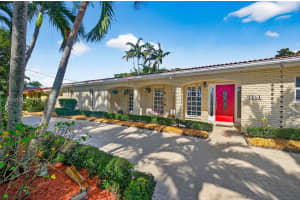 9261 SW 88th St, Miami, FL 33176, - MLS#A12015356