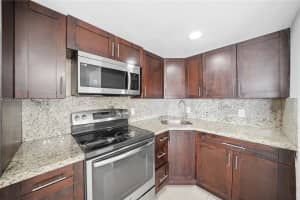 5320 W 26th Ave #108, Hialeah, FL 33016, - MLS#A12015358