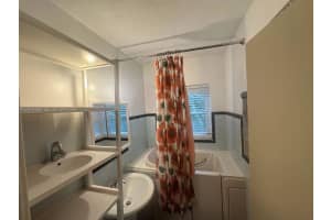 410 NW 98th St, Miami, FL 33150, - MLS#A12015364