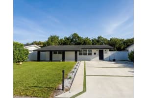 7860 Nw 10th St, Pembroke Pines