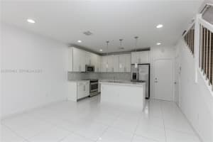 2610 NE 213th St Unit 103, Miami, FL 33180, - MLS#A12015403