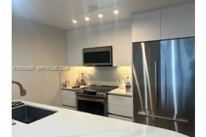 401 Ocean Dr APT 525, Miami Beach, FL 33139, - MLS#A12015405