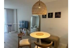 401 Ocean Dr APT 525, Miami Beach, FL 33139, - MLS#A12015405
