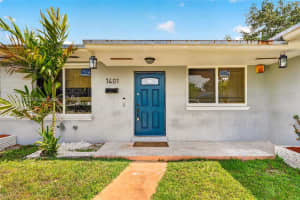 1401 NE 200th Terrace, Miami, FL 33179, - MLS#A12015406