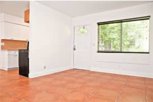 304 SE 9th Ct #6, Hallandale Beach, FL 33009, - MLS#A12015407
