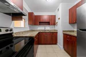 525 W 69th St APT 306, Hialeah, FL 33014, - MLS#A12015454