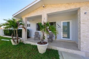 11970 Sw 177th Ter, Miami
