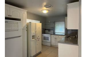 732 Moffett St #4a, Hallandale Beach, FL 33009, - MLS#A12015459