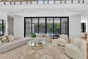 1220 S Alhambra Cir, Coral Gables, FL 33146, - MLS#A12015477