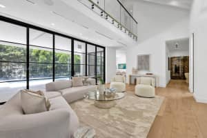 1220 S Alhambra Cir, Coral Gables, FL 33146, - MLS#A12015477