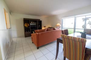 10385 N Kendall Dr P1, Miami, FL 33176, - MLS#A12015479
