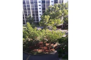 17021 N Bay Rd 625, Sunny Isles Beach