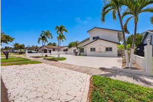 10934 SW 137th Ct, Miami, FL 33186, - MLS#A12015514