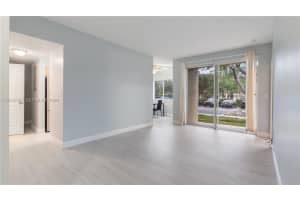 7085 Nova Dr APT 105, Davie, FL 33317, - MLS#A12015527
