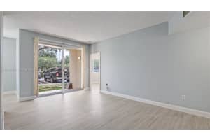 7085 Nova Dr APT 105, Davie, FL 33317, - MLS#A12015527
