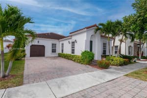 17031 SW 92nd St, Miami, FL 33196, - MLS#A12015530