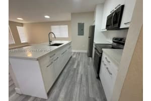10091 Kumquat St, Miami, FL 33157, - MLS#A12015560