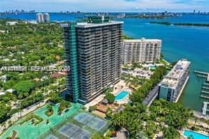 780 Ne 69th St 1810, Miami