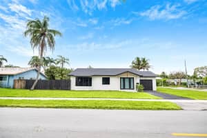 2060 N 26th Ave, Hollywood, FL 33020, - MLS#A12015603