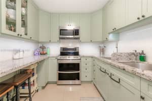 5750 Collins Ave 3j, Miami Beach