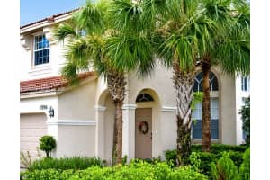 15964 Nw 12th Ct, Pembroke Pines