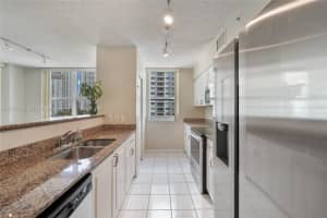 1155 Brickell Bay Dr APT 1602, Miami, FL 33131, - MLS#A12015630