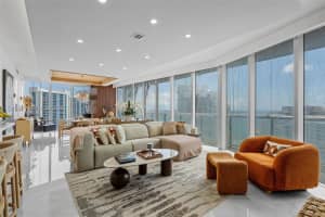 465 Brickell Ave 3301, Miami