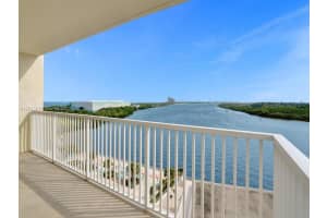 300 Bayview Dr APT 906, Sunny Isles Beach, FL 33160, - MLS#A12015640