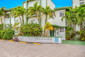 1346 Alton Rd b4, Miami Beach, FL 33139, - MLS#A12015647