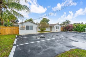 645 NW 15th Ave #1, Fort Lauderdale, FL 33311, - MLS#A12015653