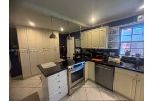 2900 NE 21st Terrace, Fort Lauderdale, FL 33306, - MLS#A12015670
