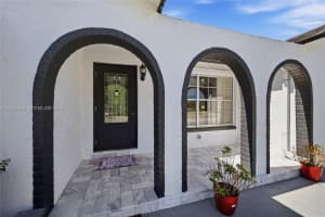 8972 SW 8th St, Boca Raton, FL 33433, - MLS#A12015693