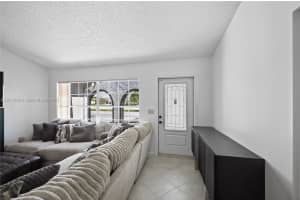 8972 SW 8th St, Boca Raton, FL 33433, - MLS#A12015693