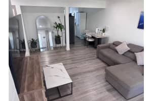 8550 Byron Ave APT 2G, Miami Beach, FL 33141, - MLS#A12015694