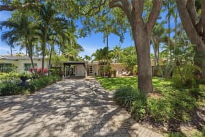 636 NE 17th Terrace, Fort Lauderdale, FL 33304, - MLS#A12015697