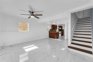 10903 N Kendall Dr 222, Miami