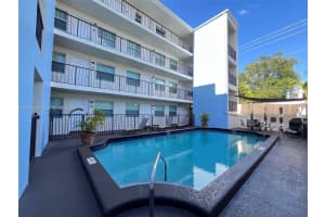 611 NE 14th Ave APT 202, Fort Lauderdale, FL 33304, - MLS#A12015789