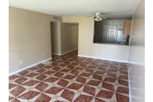 15205 Ne 6th Ave D111, Miami