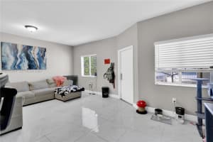 1660 SE 30th St, Homestead, FL 33035, - MLS#A12015859