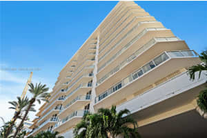 8925 Collins Ave APT 9J, Surfside, FL 33154, - MLS#A12015866