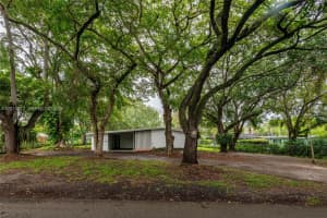 12725 SW 80th Ave, Miami, FL 33156, - MLS#A12015877
