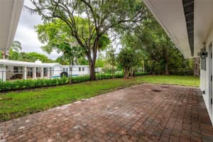 12725 SW 80th Ave, Miami, FL 33156, - MLS#A12015877
